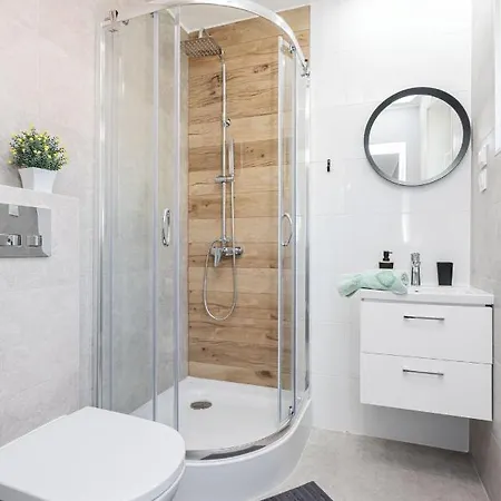 Guest house Rybacka 48 - Twoje Miejsce Wypoczynku, Domki, Studia, Apartamenty, Rowery, Hulajnogi Jantar