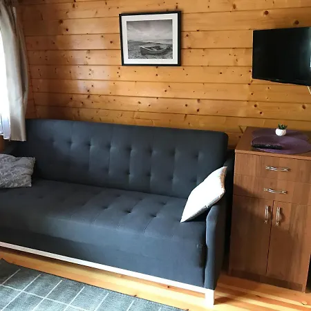 Gasthuis Rybacka 48 - Twoje Miejsce Wypoczynku, Domki, Studia, Rowery, Hulajnogi, E-foil, Balie Z Hydromasazem, Sprzet Do Polawiania Bursztynu Jantar