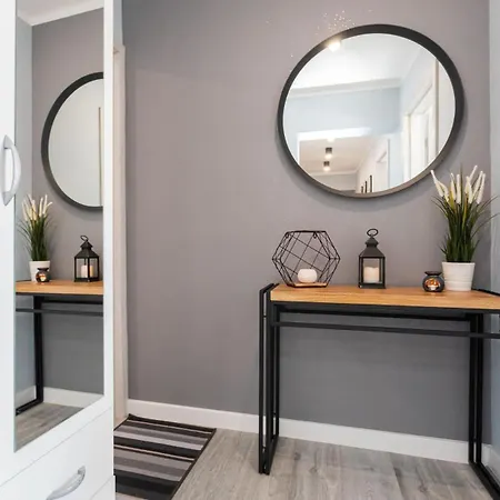 Rybacka 48 - Twoje Miejsce Wypoczynku, Domki, Studia, Rowery, Hulajnogi, E-foil, Balie Z Hydromasazem, Sprzet Do Polawiania Bursztynu بيت ضيافة يانتار