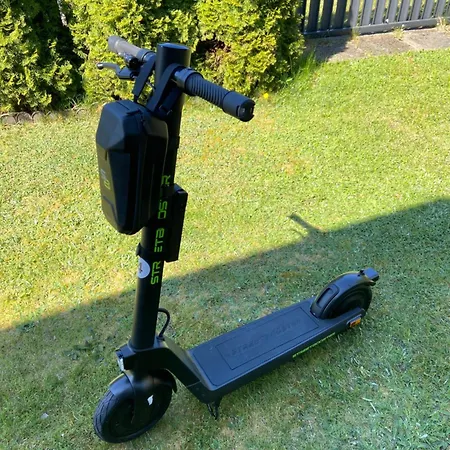 Gasthuis Rybacka 48 - Twoje Miejsce Wypoczynku, Domki, Studia, Rowery, Hulajnogi, E-foil, Balie Z Hydromasazem, Sprzet Do Polawiania Bursztynu