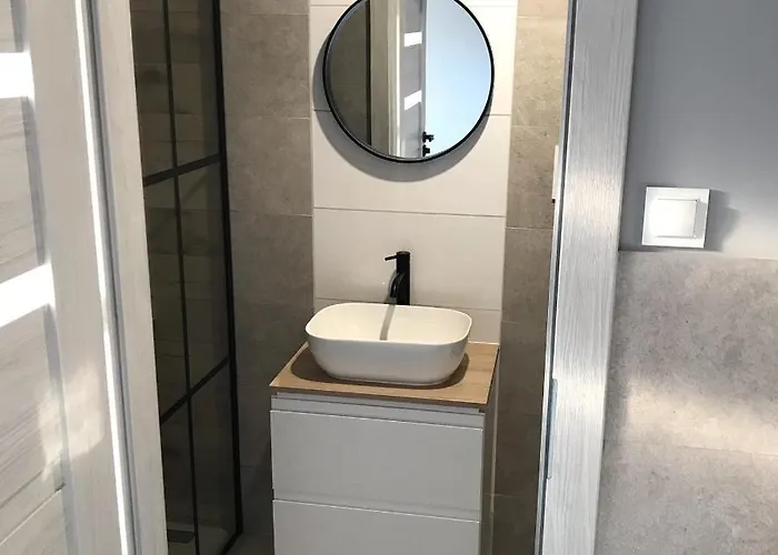 Rybacka 48 - Twoje Miejsce Wypoczynku, Domki, Studia, Rowery, Hulajnogi, E-foil, Balie Z Hydromasazem, Sprzet Do Polawiania Bursztynu 3*