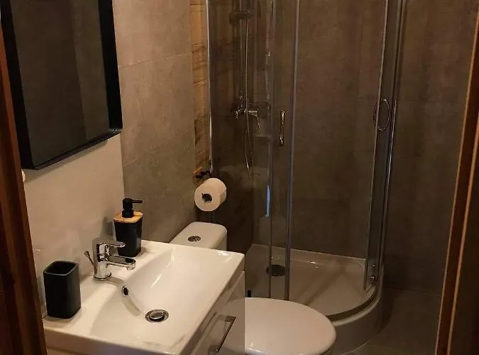 Rybacka 48 - Twoje Miejsce Wypoczynku, Domki, Studia, Rowery, Hulajnogi, E-foil, Balie Z Hydromasazem, Sprzet Do Polawiania Bursztynu Гостевой дом 3*