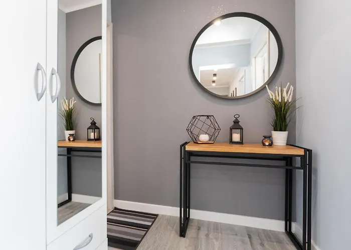 Rybacka 48 - Twoje Miejsce Wypoczynku, Domki, Studia, Rowery, Hulajnogi, E-foil, Balie Z Hydromasazem, Sprzet Do Polawiania Bursztynu Гостевой дом Янтар